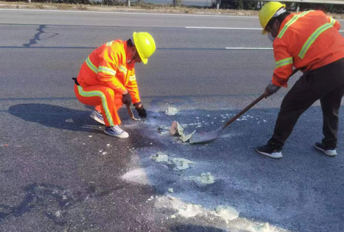 济水街道公路下沉注浆加固